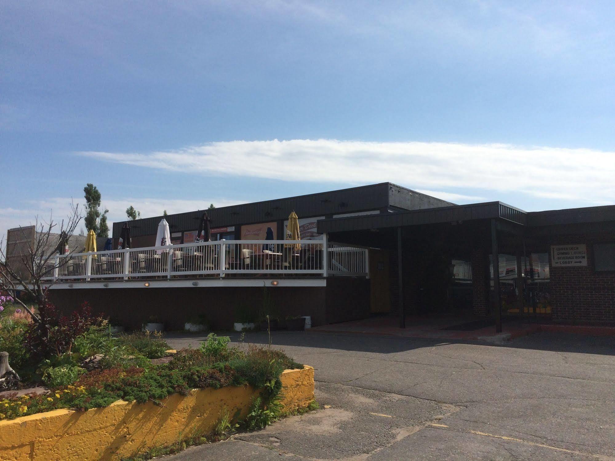 Canadian Motor Hotel Sault Ste. Marie Dış mekan fotoğraf